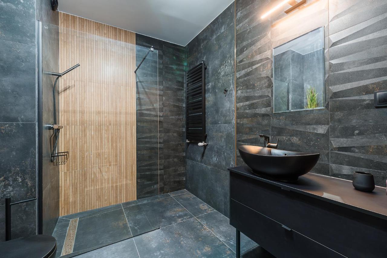Apartament W Dolinie Sanu Lesko Ngoại thất bức ảnh